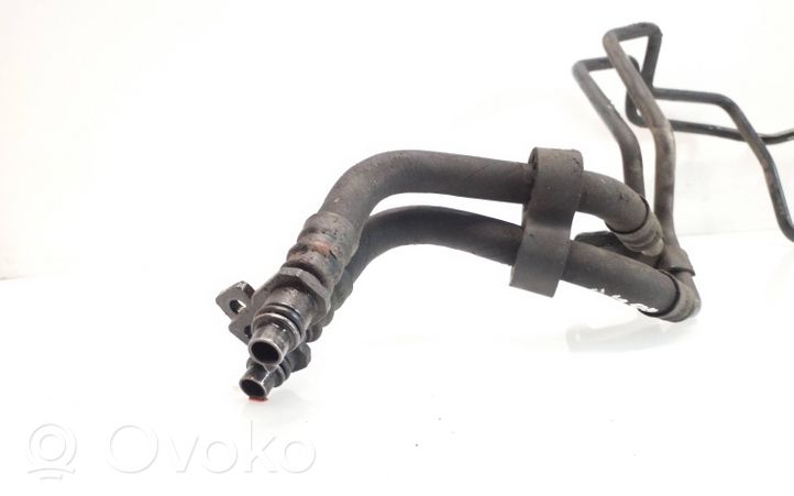 Audi Q7 4L Tubo flessibile del radiatore dell’olio del cambio 7L8317801