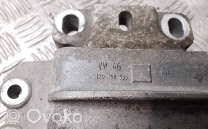 Skoda Octavia Mk2 (1Z) Vaihdelaatikon kiinnitys 1K0199555L
