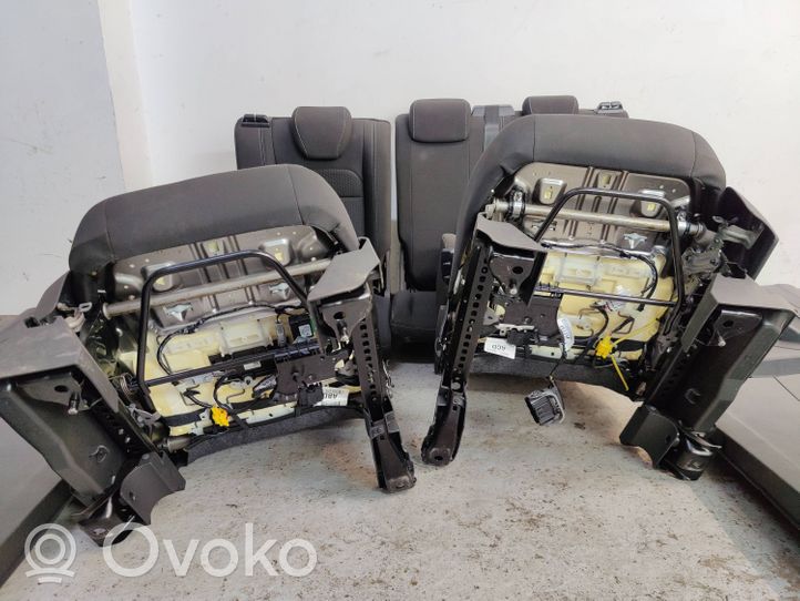 Ford Kuga II Fotele / Kanapa / Boczki / Komplet 