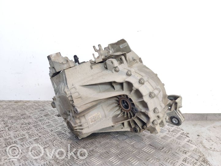 Ford Kuga II Manual 6 speed gearbox CV6R7002DCA