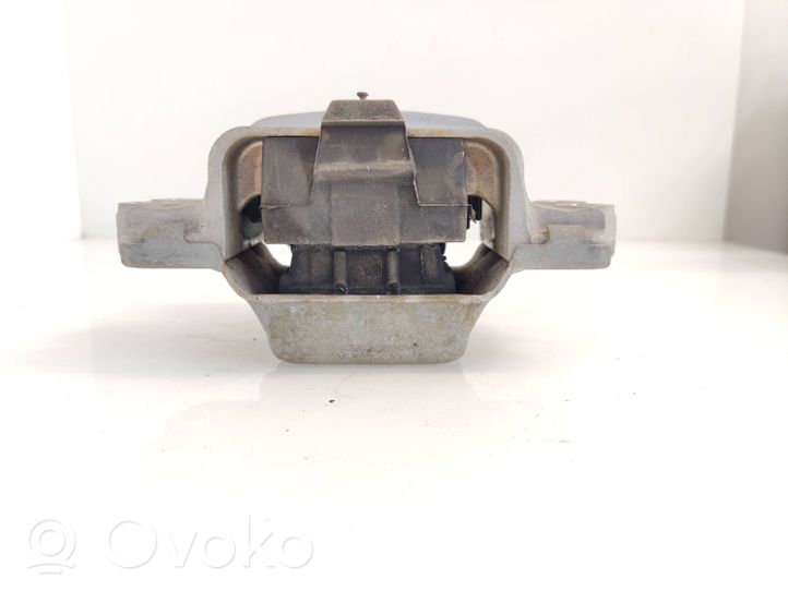 Volkswagen Caddy Supporto della scatola del cambio 1K0199555