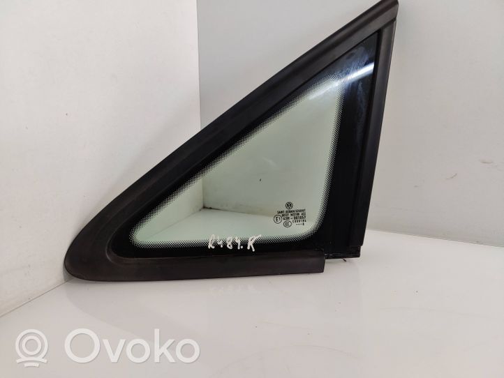 Volkswagen Caddy Front triangle window/glass 43R001057