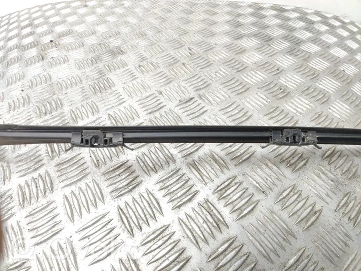 Volvo S60 Windshield trim 31335864