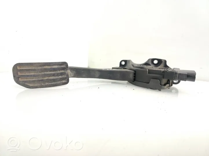 Volvo S60 Accelerator throttle pedal 31329061