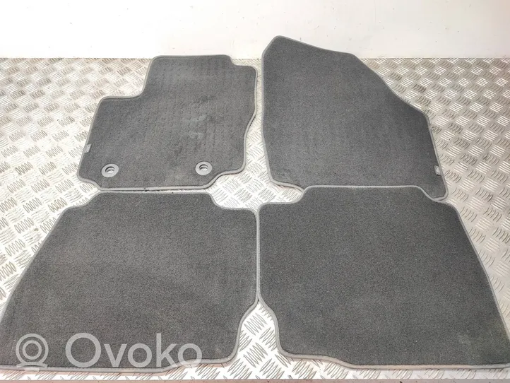 Ford Mondeo MK IV Kit tapis de sol auto 7S7J130A88BD3ZHE