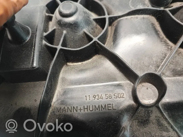 BMW 5 G30 G31 Kolektorius įsiurbimo 10543512