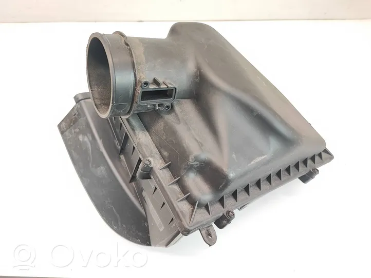 BMW 5 G30 G31 Boîtier de filtre à air 7643301