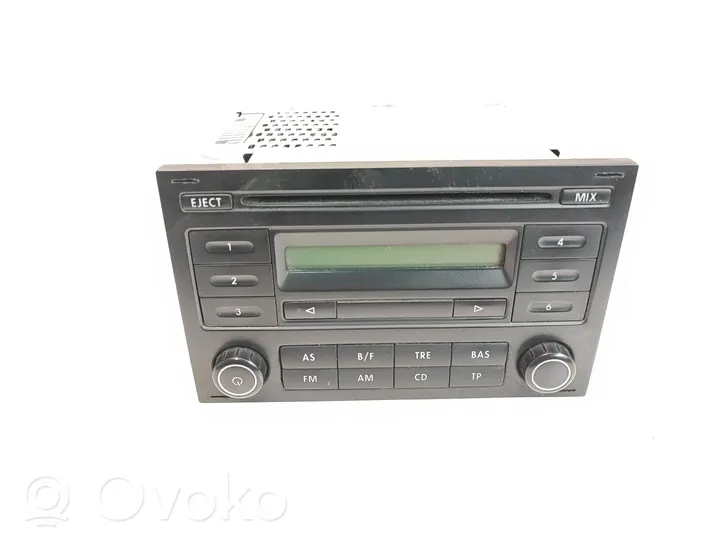 Volkswagen Transporter - Caravelle T5 Radio/CD/DVD/GPS-pääyksikkö 7H0035152H