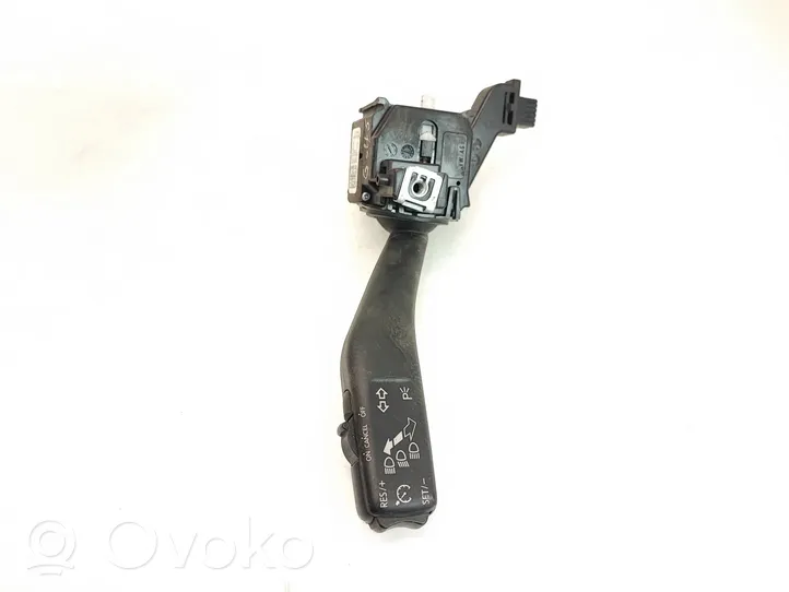 Volkswagen Golf V Leva indicatori 1K0953513G