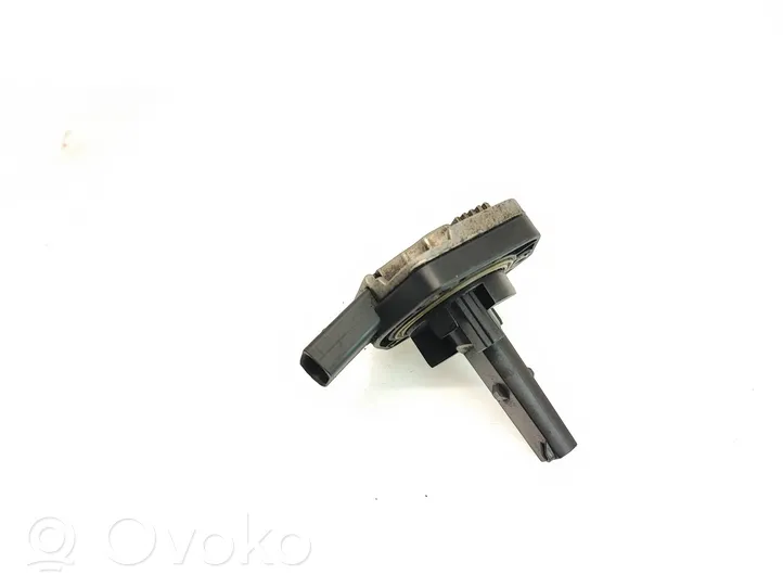Skoda Octavia Mk2 (1Z) Sensore livello dell’olio 1J0907660C