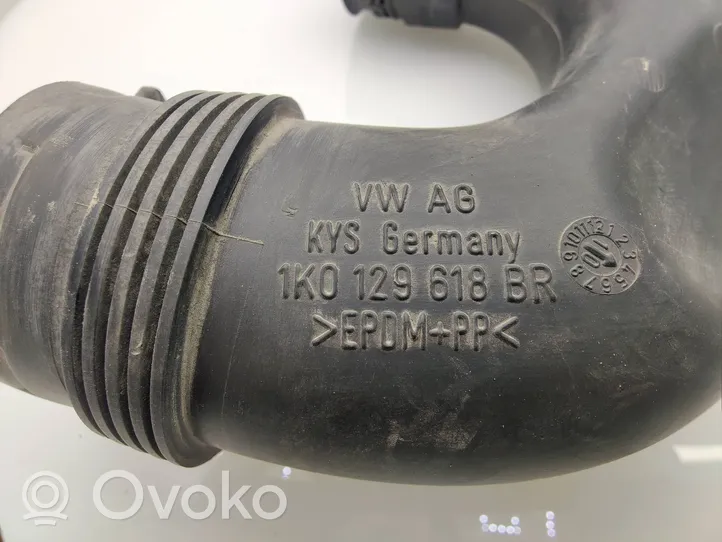 Volkswagen Caddy Część rury dolotu powietrza 1K0129618BR