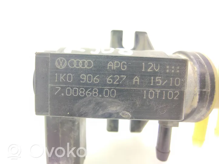 Volkswagen Caddy Vacuum valve 1K0906627A