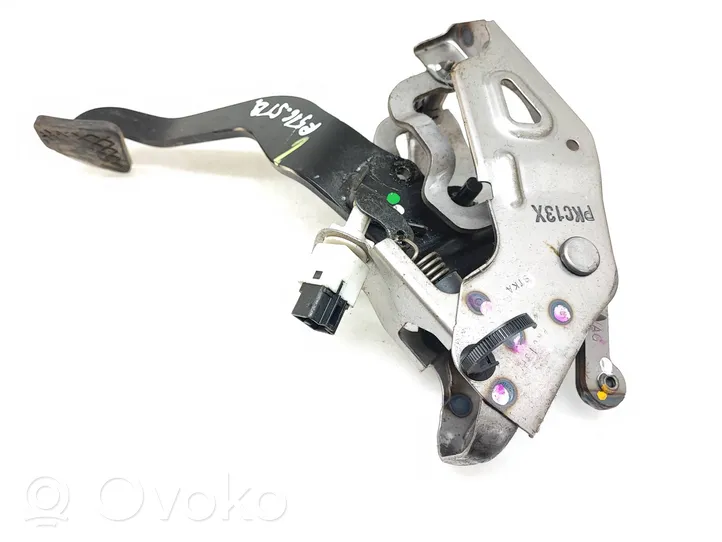 Honda CR-V Brake pedal PKC13X