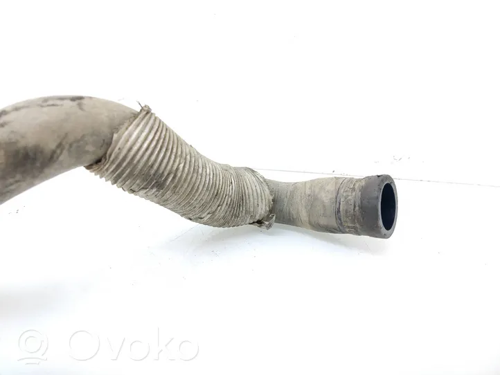 Ford Kuga I Engine coolant pipe/hose 