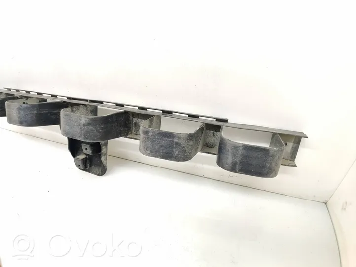 Ford Kuga I Staffa di rinforzo montaggio del paraurti posteriore 8V4117B861AB