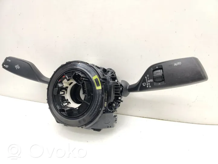 BMW 5 G30 G31 Leva/interruttore dell’indicatore di direzione e tergicristallo 5A3203501