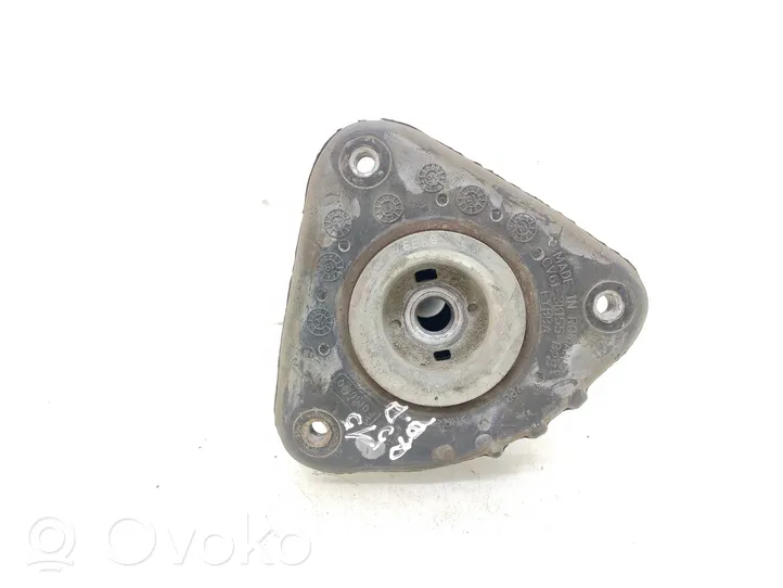 Ford Kuga I Supporto di montaggio della molla elicoidale CV613K15532B