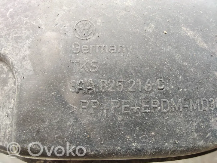Volkswagen PASSAT B7 Apakšas aizsargs šasijas aizmugurējā daļā 3AA825216C