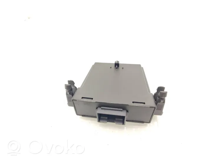 Volkswagen PASSAT B7 Gateway control module 7N0907530G