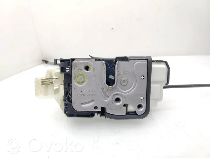 Volvo V40 Serrure de porte avant 31391823