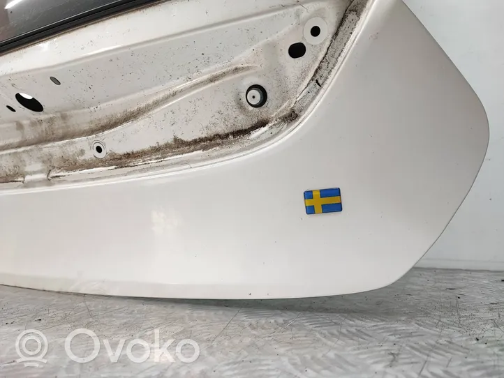 Volvo V40 Takaluukun/tavaratilan kansi 
