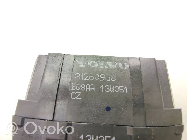 Volvo V40 Relè riscaldamento sedile 31268908