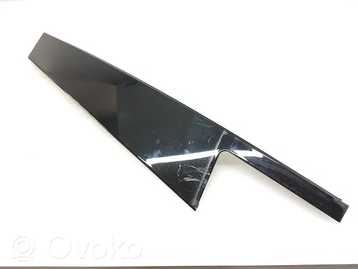 BMW 5 G30 G31 Rivestimento modanatura del vetro della portiera posteriore 16081014