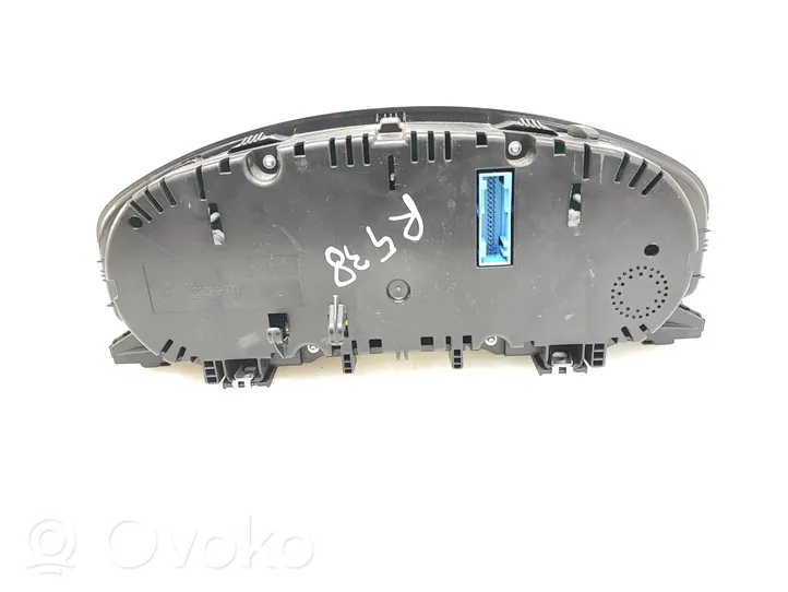 Volkswagen Transporter - Caravelle T5 Speedometer (instrument cluster) 7E0920860J