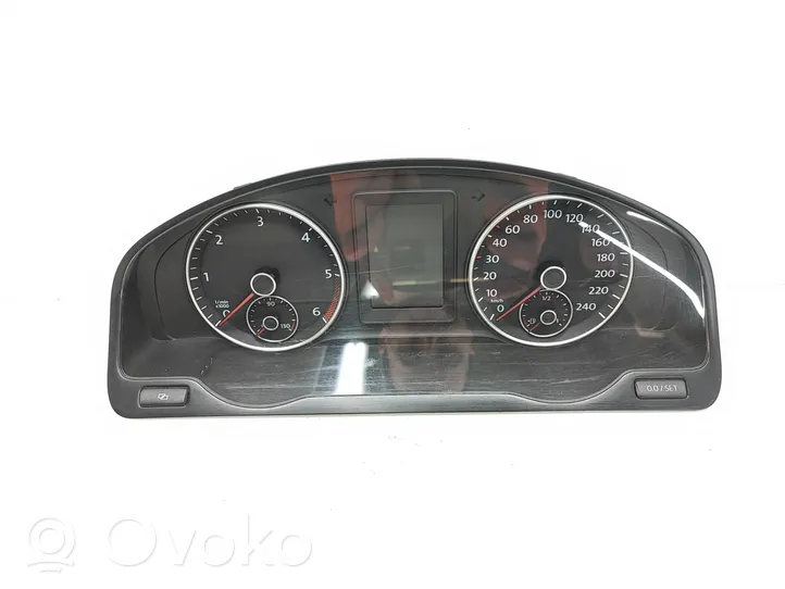 Volkswagen Transporter - Caravelle T5 Speedometer (instrument cluster) 7E0920870A