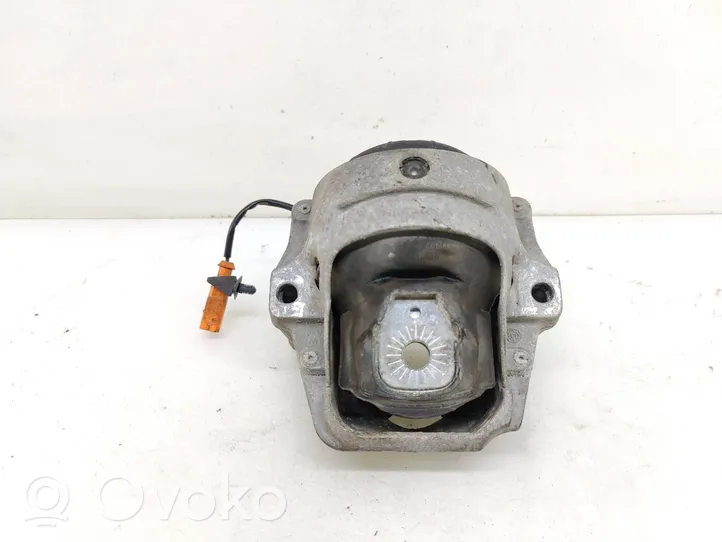 Audi Q5 SQ5 Soporte de montaje del motor 8R0199381