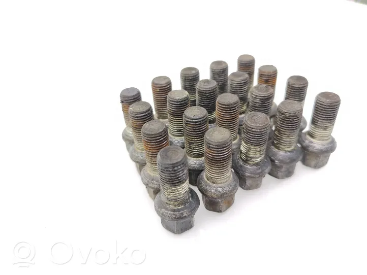 Audi A3 S3 8V Nuts/bolts 