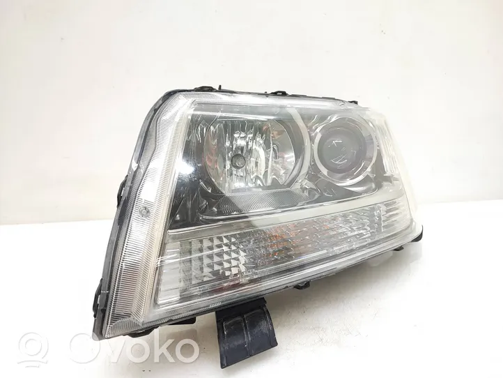 Suzuki Grand Vitara II Phare frontale 10059083