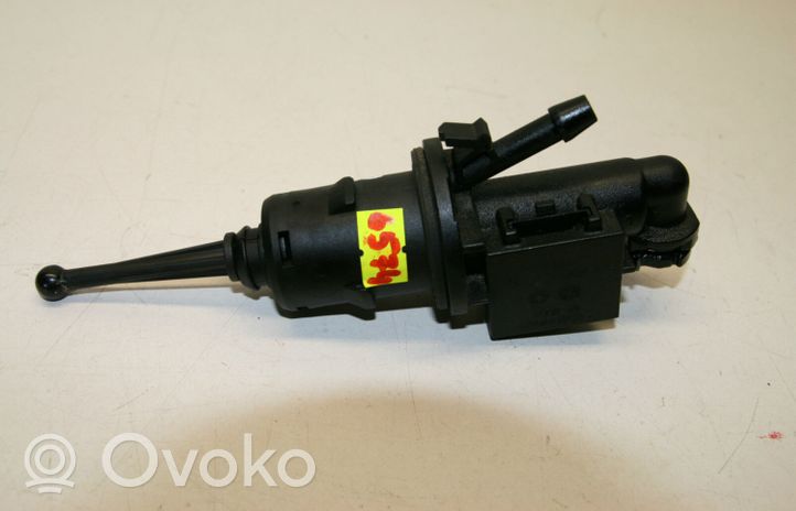 Audi A3 S3 A3 Sportback 8P Główny cylinder sprzęgła 1K0721388F