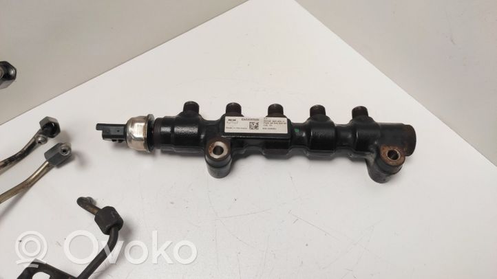 Peugeot Partner Fuel splitter 9654592680