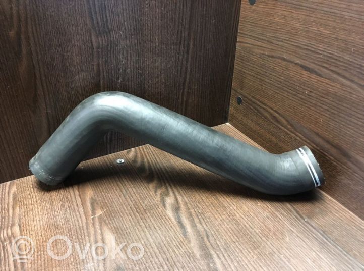 Iveco Daily 5th gen Durite de refroidissement tube 