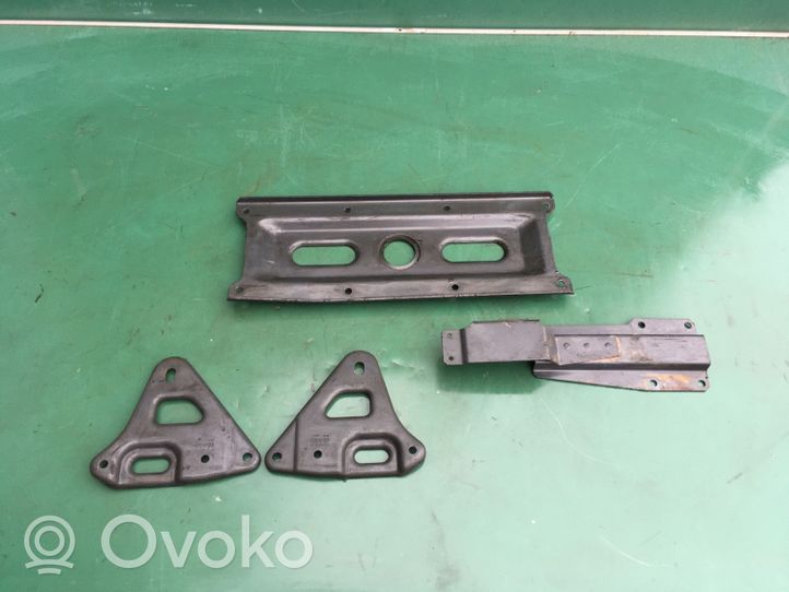 Iveco Daily 5th gen Autres pièces de suspension avant 5801563495