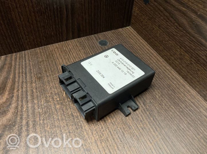 Mercedes-Benz Sprinter W901 W902 W903 W904 Door central lock control unit/module 0004461019