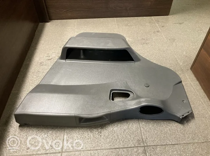 Iveco Daily 3rd gen Rivestimento del pannello della portiera anteriore 262000002