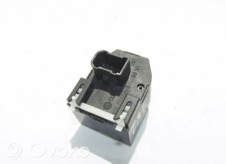 Audi A4 S4 B5 8D Wing mirror switch 