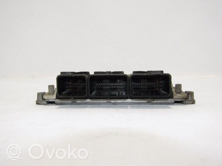 Opel Movano A Engine control unit/module 