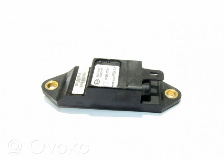 KIA Carens I Airbagsensor Crashsensor Drucksensor 