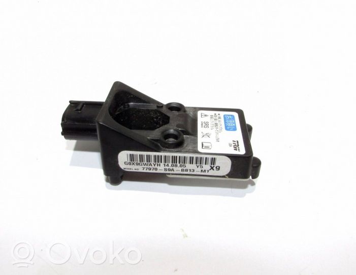 Honda CR-V Airbagsensor Crashsensor Drucksensor 