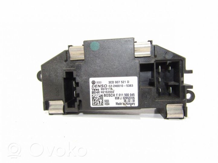 Volkswagen PASSAT B5 Heater blower fan relay 