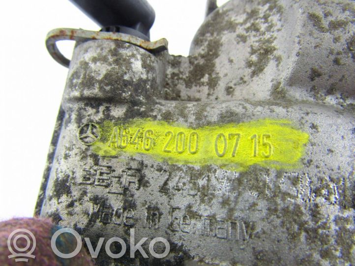 A6462000715 MercedesBenz C W203 Thermostat housing, 15.00 € RRR