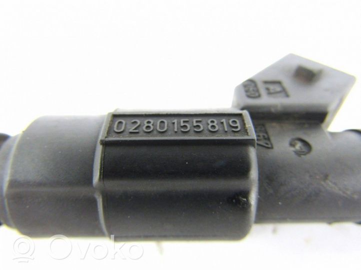 Ford Focus Fuel injector 