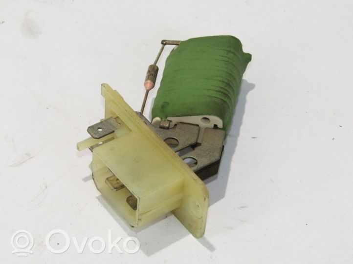 Opel Astra F Heater blower fan relay 