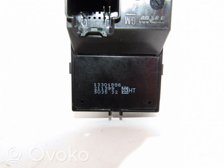 Opel Astra J Electric window control switch 