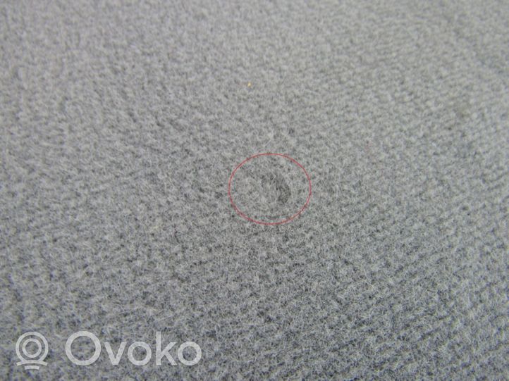 Mercedes-Benz E W210 Tapis de sol / moquette de cabine arrière 