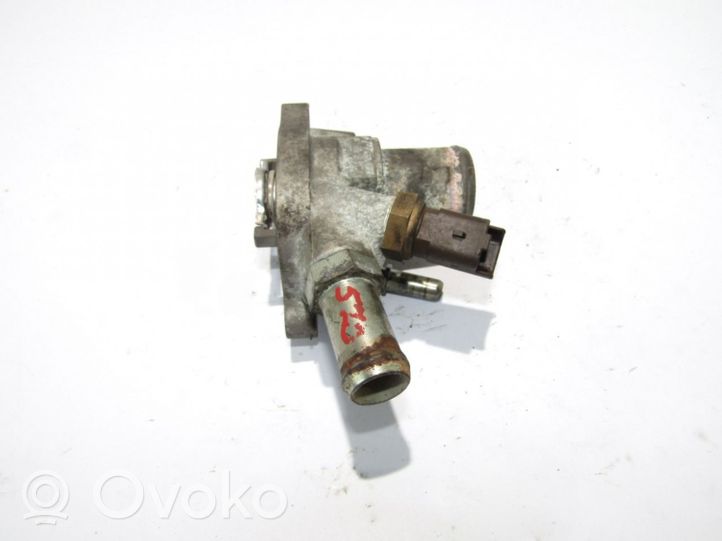 Fiat Punto (188) Obudowa termostatu 