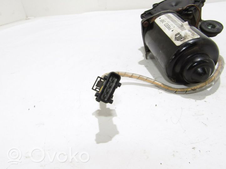 Opel Vectra C Wiper motor 